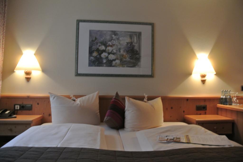Akzent Hotel Am Bach Dettelbach Luaran gambar