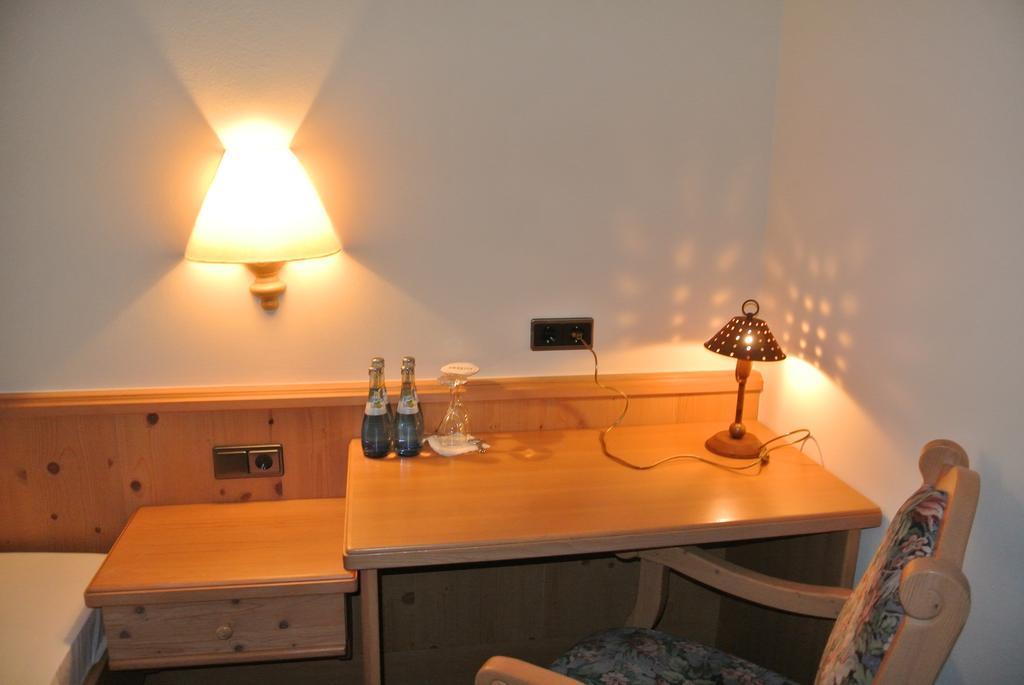Akzent Hotel Am Bach Dettelbach Luaran gambar