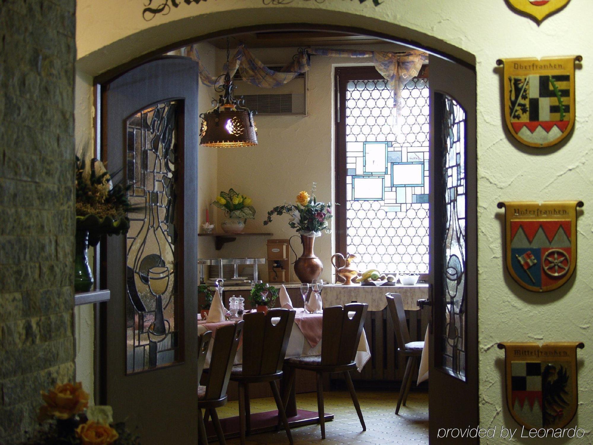 Akzent Hotel Am Bach Dettelbach Restoran gambar